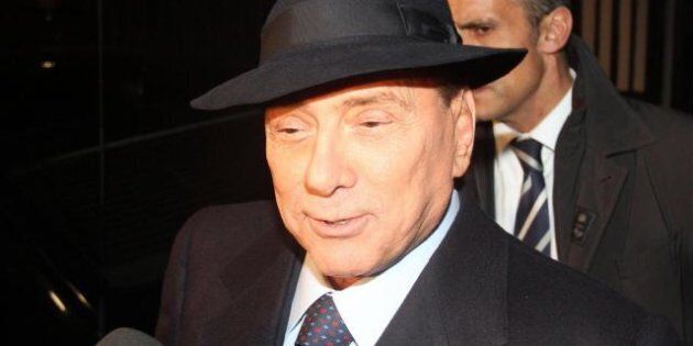 Silvio Berlusconi dopo la frase su Benito Mussolini: \