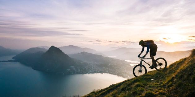 Le biciclette in offerta su Amazon. Elettriche, da città, da corsa: guida  all'acquisto giusto - HuffPost Italia