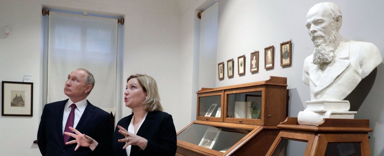 Contro La Militarizzazione Della Letteratura Russa di N Mirenzi 