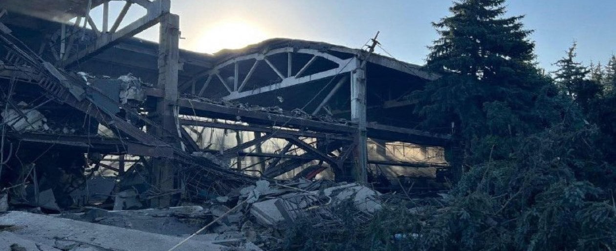 Missili Contro Un Palazzo Nel Donetsk 15 Morti HuffPost Italia