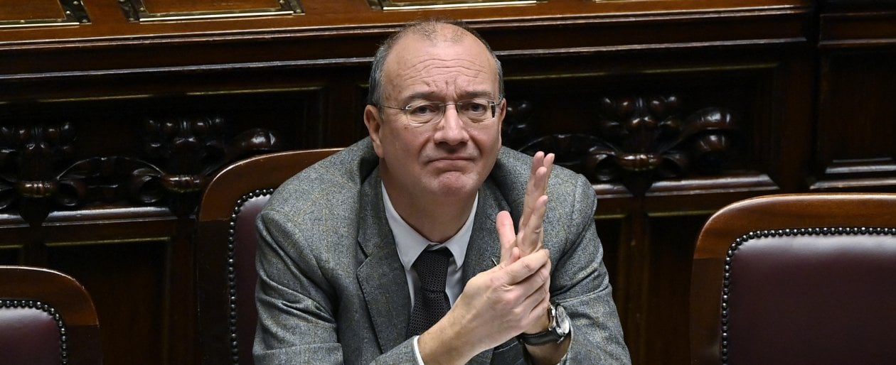 Stipendi Differenziati Ai Prof Monta La Protesta Di Cgil E Pd No 