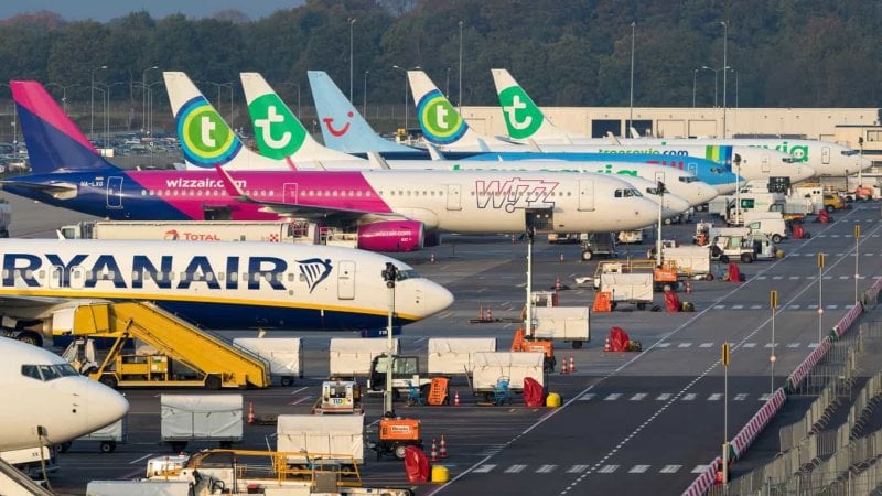 Anche le compagnie aeree low cost bocciano il decreto di agosto ...