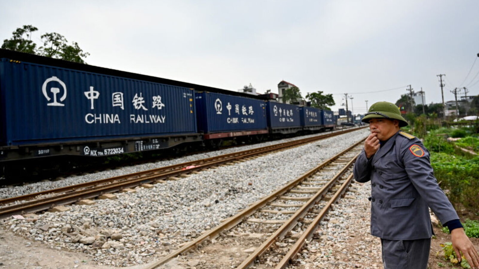 Il treno sul Mekong. Un progetto miliardario per lo scambio di merci e