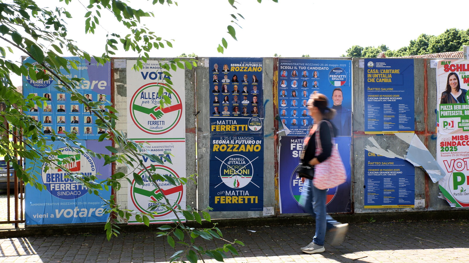 elezioni-comunali-alle-12-l-affluenza-in-calo-del-2-huffpost-italia