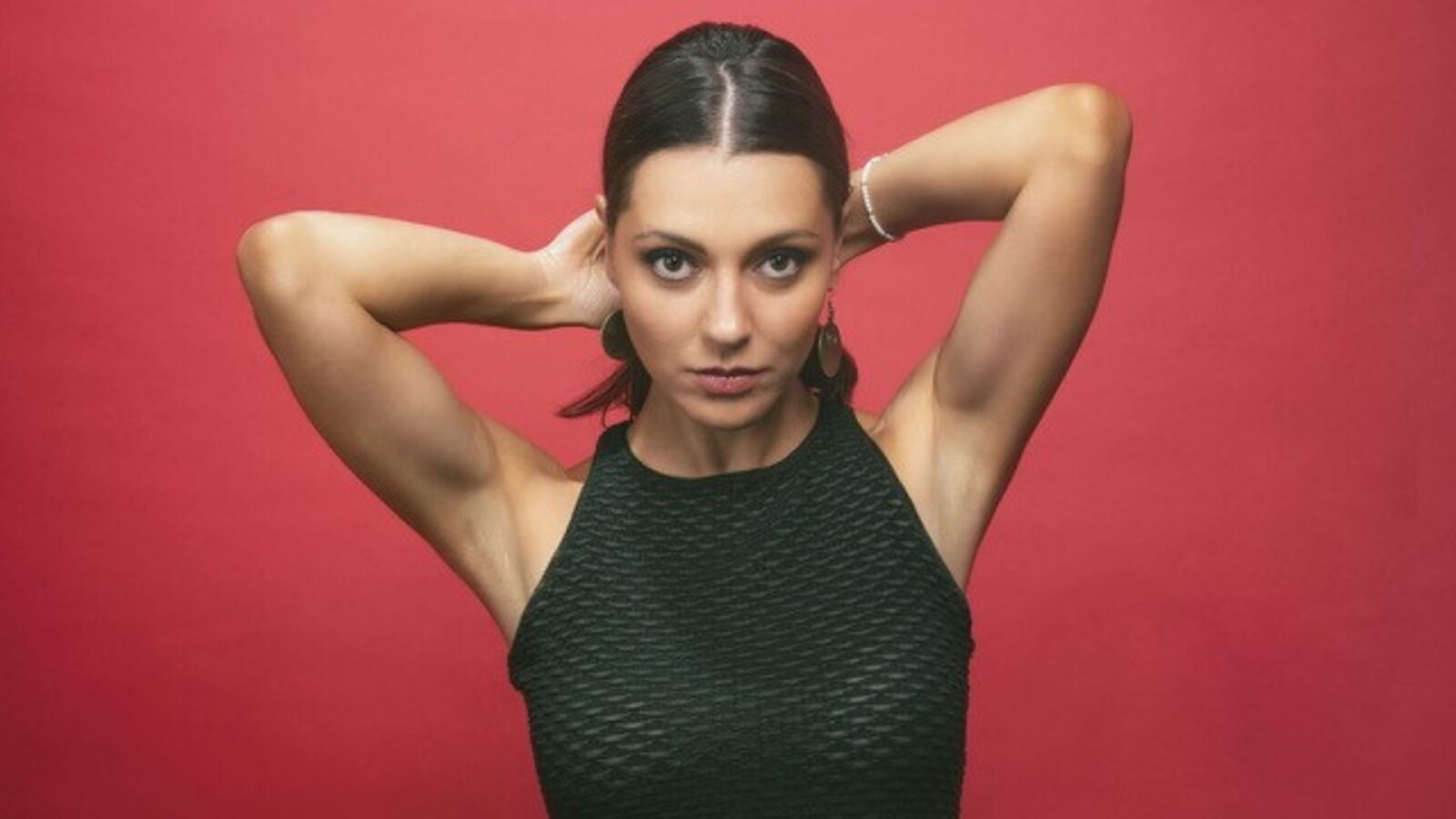 "La donna è mobile. E questo spaventa l'uomo che non può controllarla". Intervista a Simona Molinari (di G. Isman)