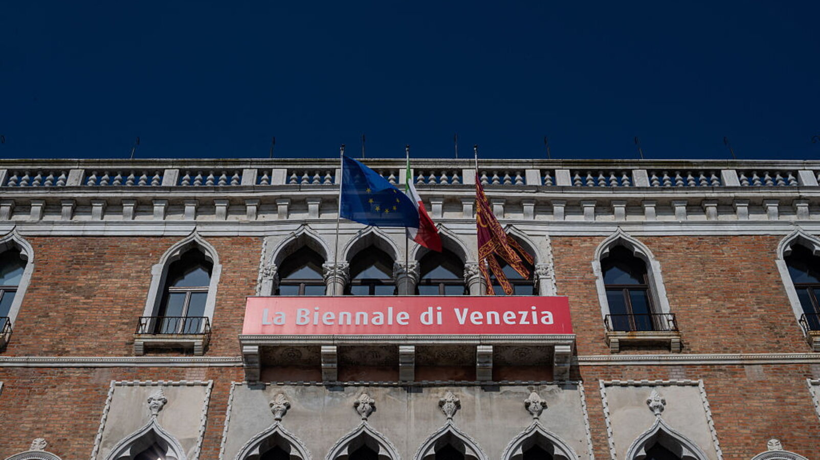 L'intrigo della Biennale. Viva la Russia in mostra a Venezia. Ma quale Russia?