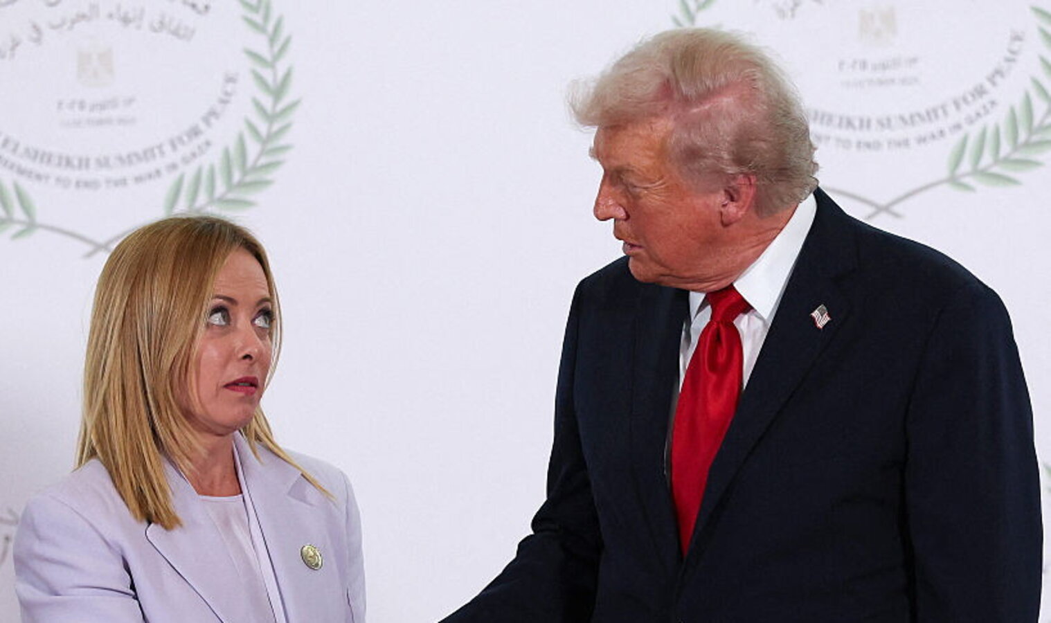Donald Trump: "Sono scioccato da Meloni, pensavo avesse coraggio invece mi sbagliavo"