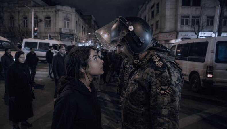 Un film 100% AI al Tribeca. Dreams of Violets dà forma visiva alla dissidenza in Iran