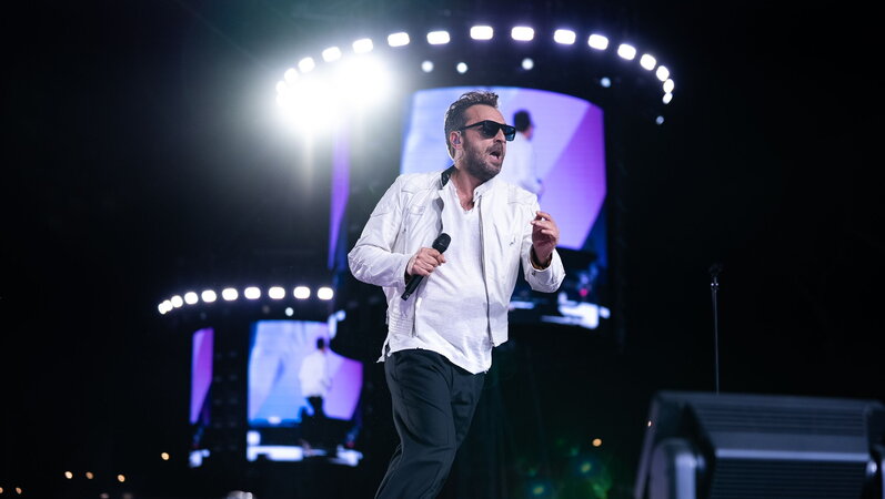 Cremonini si guarda indietro e parte per posti molti diversi