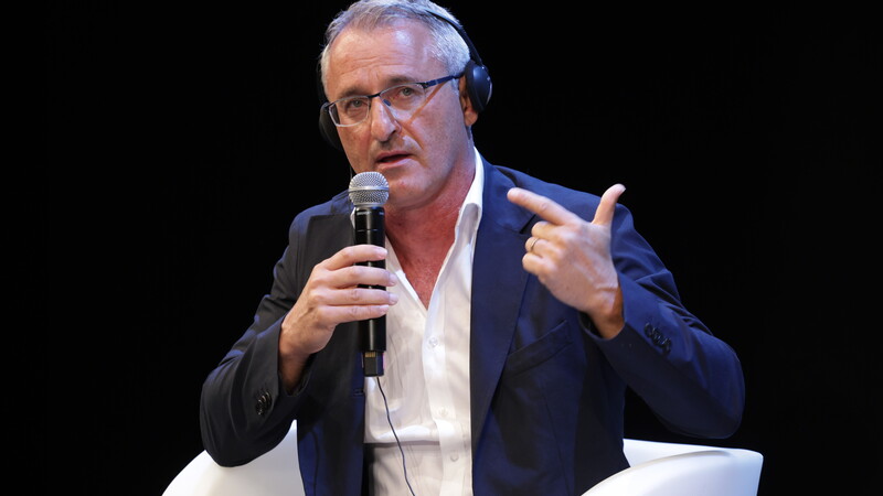 Eshkol Nevo sarà al Libro Possibile, nonostante la petizione per escludere lo scrittore israeliano
