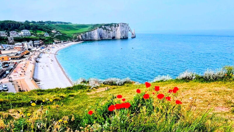Normandia tra arte, scogliere e storia: viaggio green nel nord della Francia