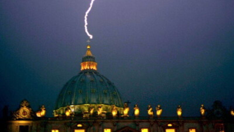MEZZO SECOLO DI LITI Lo scisma dei lefebvriani: Vaticano addio