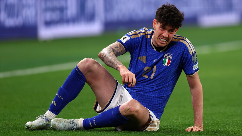 ESCORT E CALCIO Bastoni indagato per prostituzione minorile