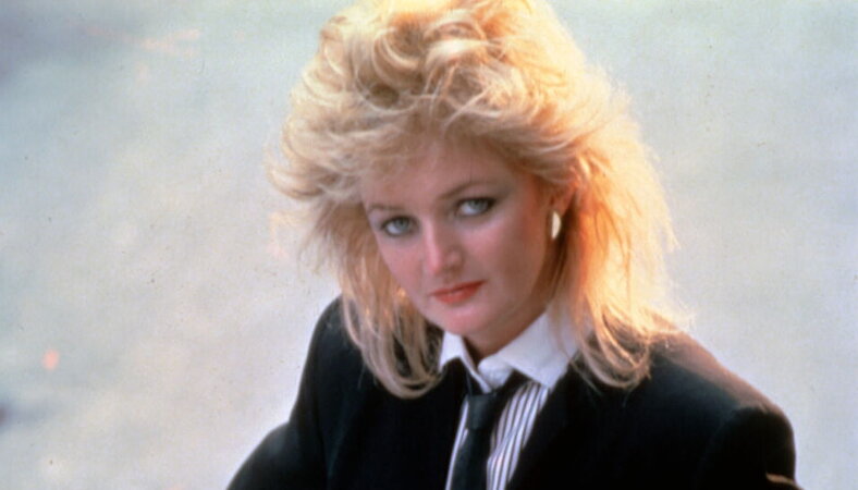 È morta Bonnie Tyler, cantante gallese celebre per Total Eclipse of the Heart