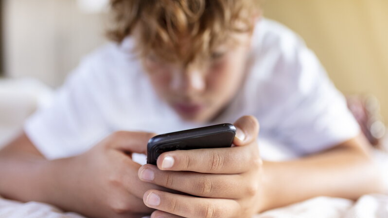 L'uso dei social peggiora i voti degli studenti