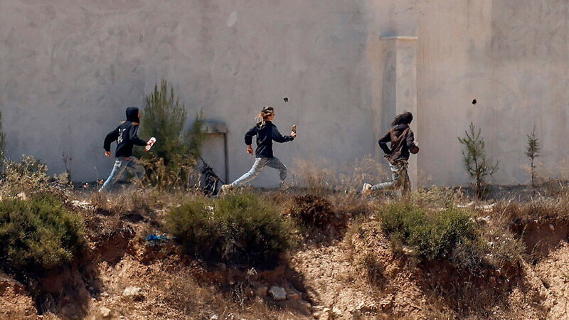 LA MAFIA DEI COLONI ISRAELIANI PUNTA ALLA GUERRA CIVILE