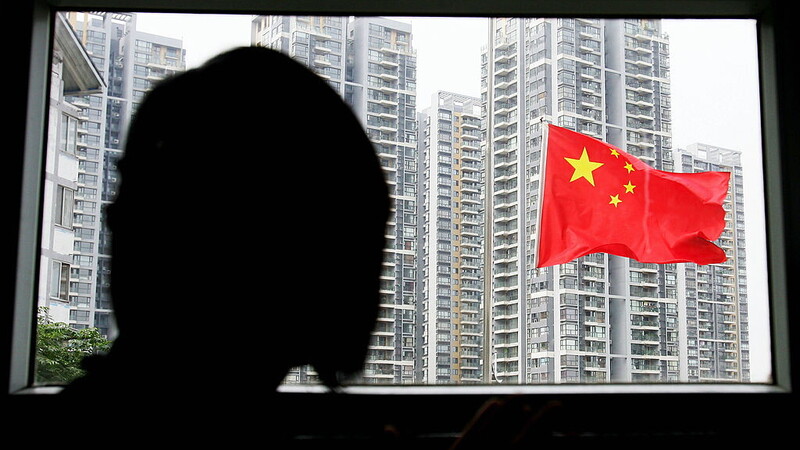 L'ALTRO LATO DELLA CINA L'export vola ma l'economia interna sta avvizzendo... volutamente
