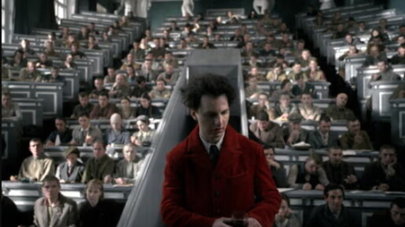 Dau, folle e monumentale: un gigantesco Truman show per raccontare l’Oppenheimer russo