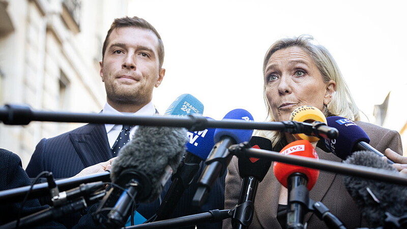 Marine Le Pen e le polemiche su Bardella nei sondaggi