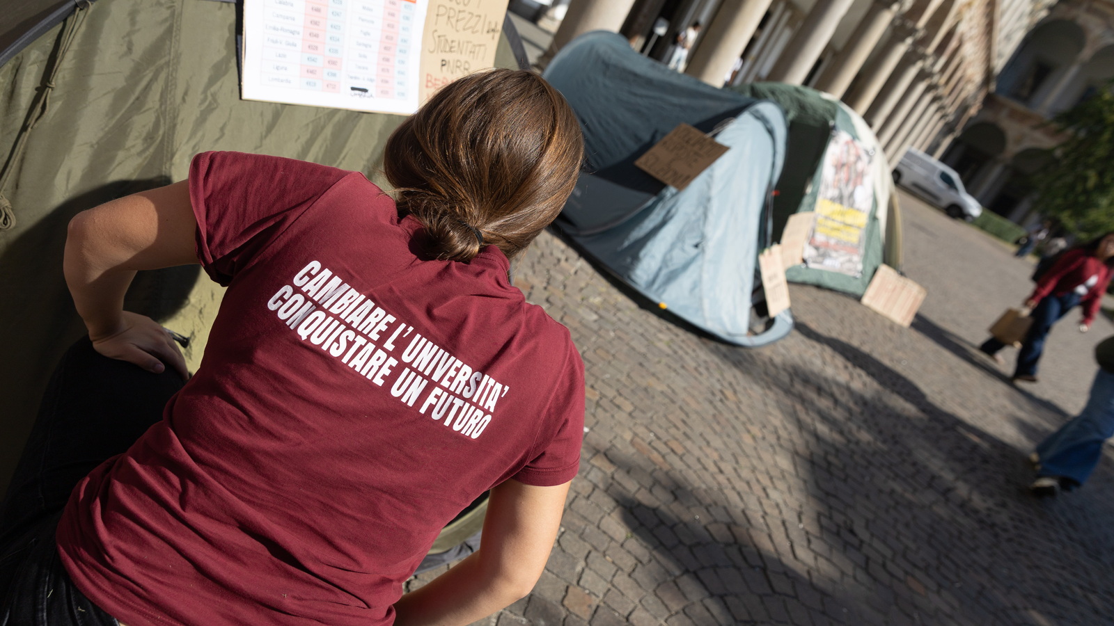 Edi Blog Posts L'università diventa un costo insopportabile per gli studenti costretti ...