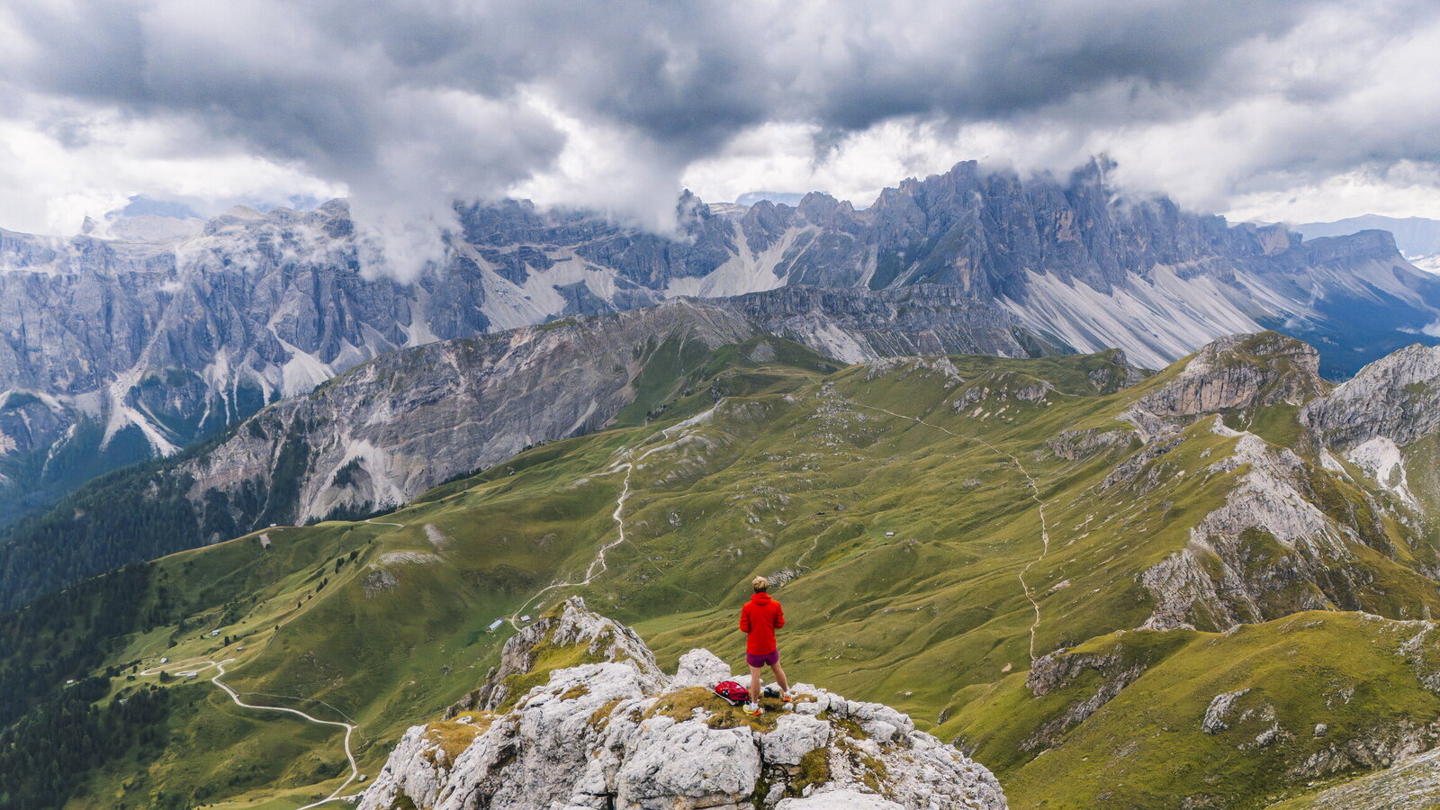 Edi Blog Posts Salire in quota d’autunno: quattro libri tra lutto, sublime e istinto ...