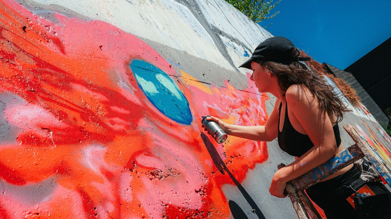 A Sarajevo è la street art di Fasada Festival a ricostruire dopo la guerra, non lo Stato