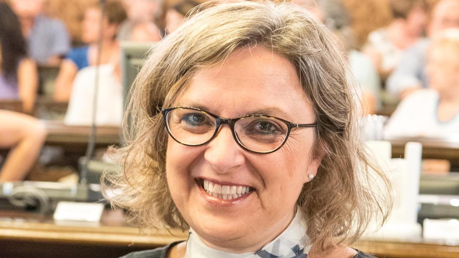 paola-cortese-in-consiglio-al-posto-di-forattini-gazzetta-di-mantova