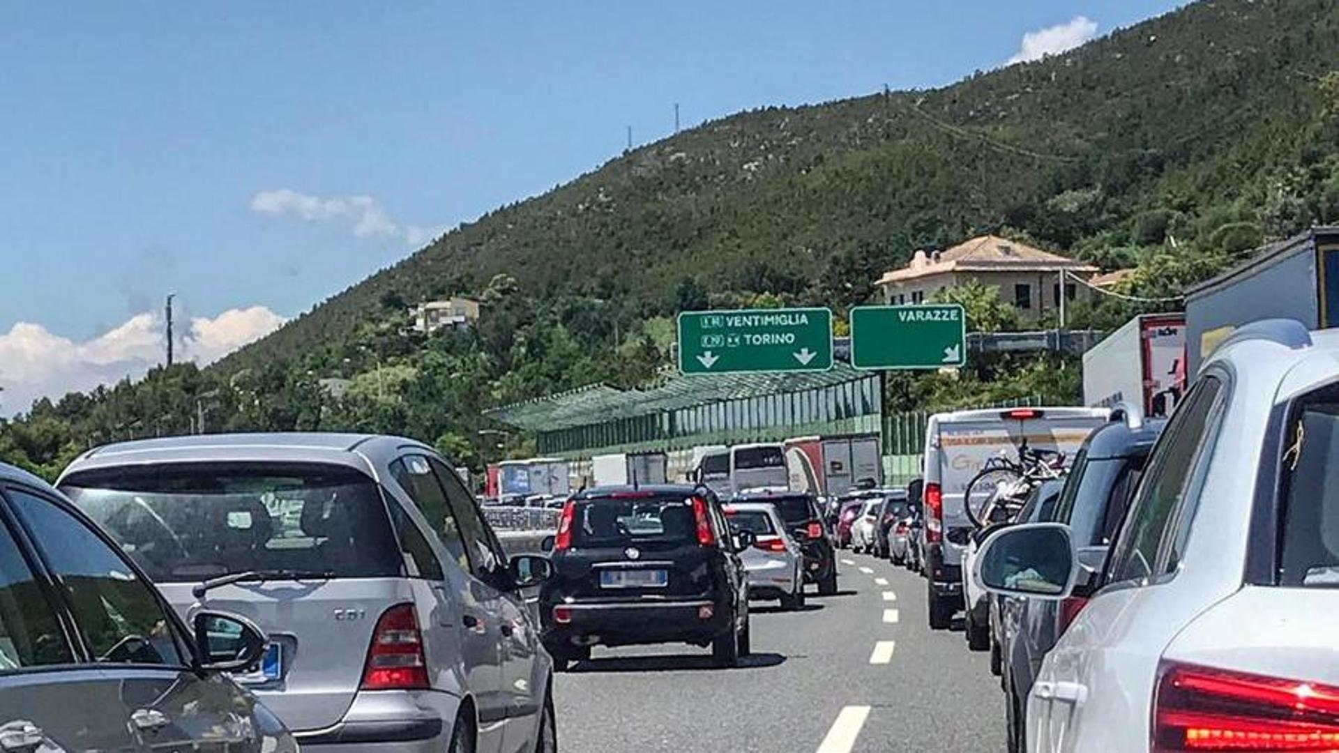 Maxi-lavori sulla A10, rimarrà aperta una corsia per senso di marcia