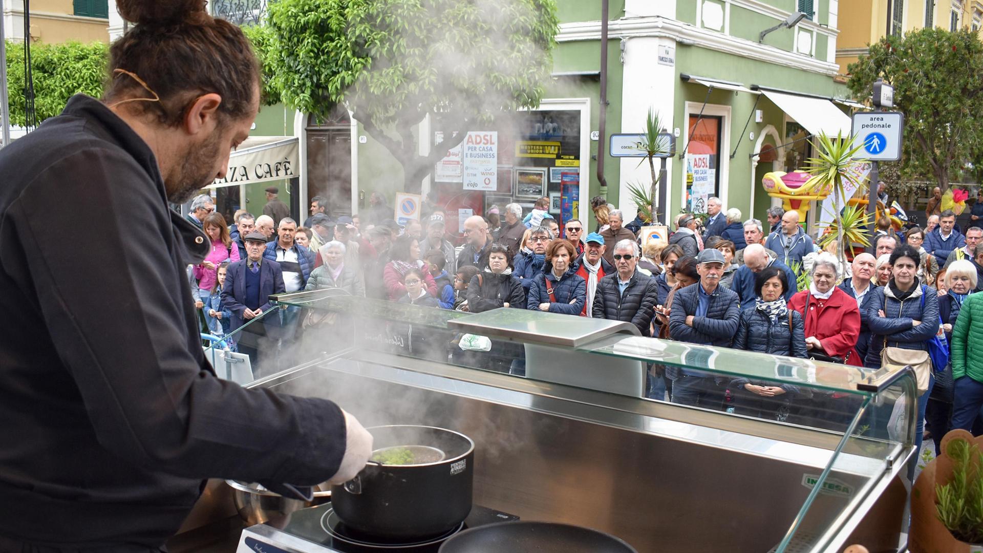 Aromatica Conto Alla Rovescia Per Il Festival Delle Erbe Aromatiche E 