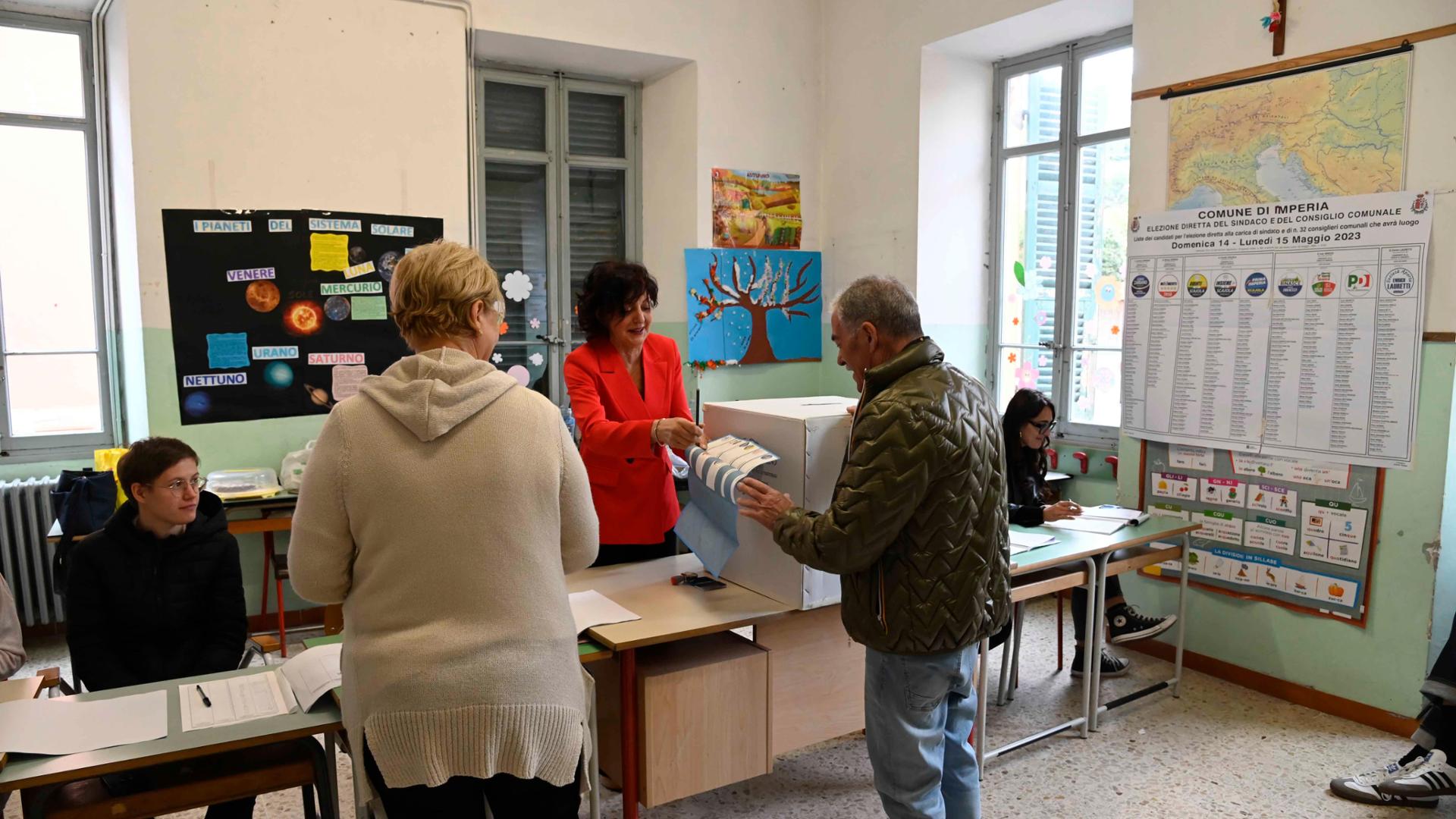 affluenza-alle-12-per-le-comunali-provincia-in-calo-15-25-contro-il