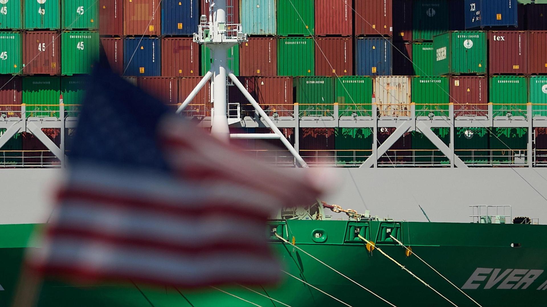 Los Angeles Goods Surge 35% Due to U.S.-China Trade War - News Directory 3