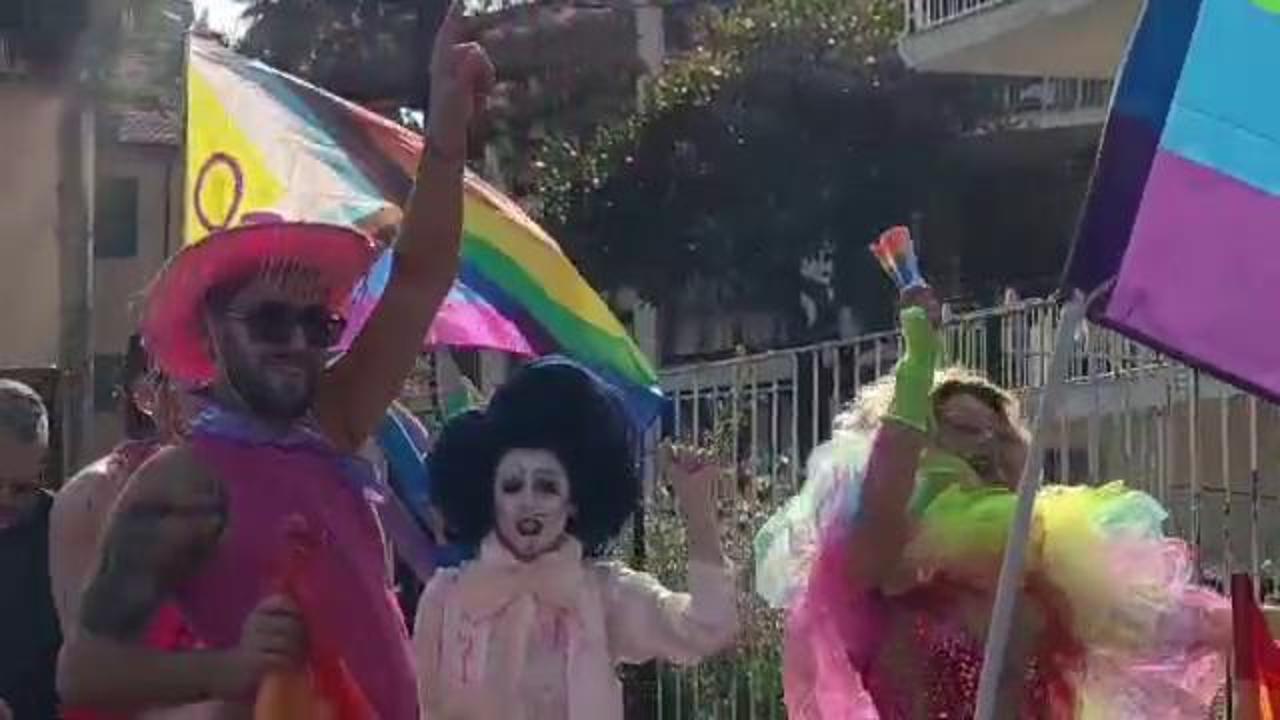Set Arcobaleno Gay Pride, Bandierine Stick Palmari LGBT, Adesivi Gay