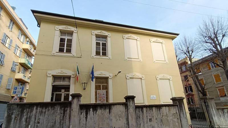 Scuola Alfieri verso la chiusura, Multedo ora scende in piazza