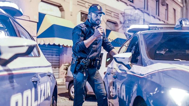 Genova: truffano anziana con la finta rapina, la squadra mobile li insegue e li arresta a Milano