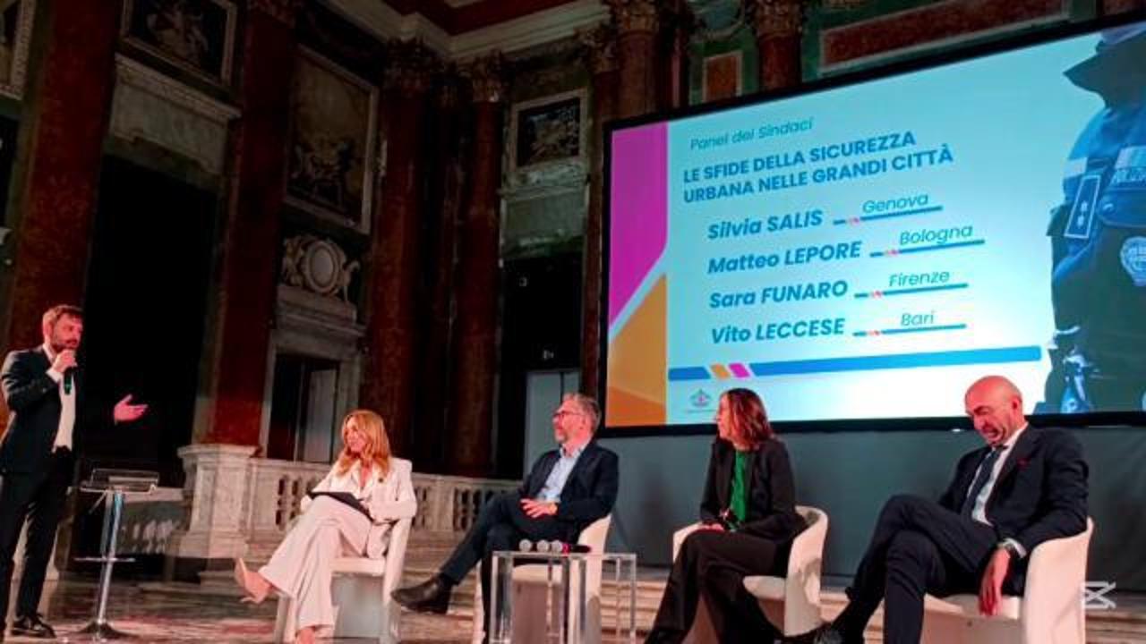 Genova, sindaci a confronto sulla sicurezza: "Servono più risorse e meno decreti"