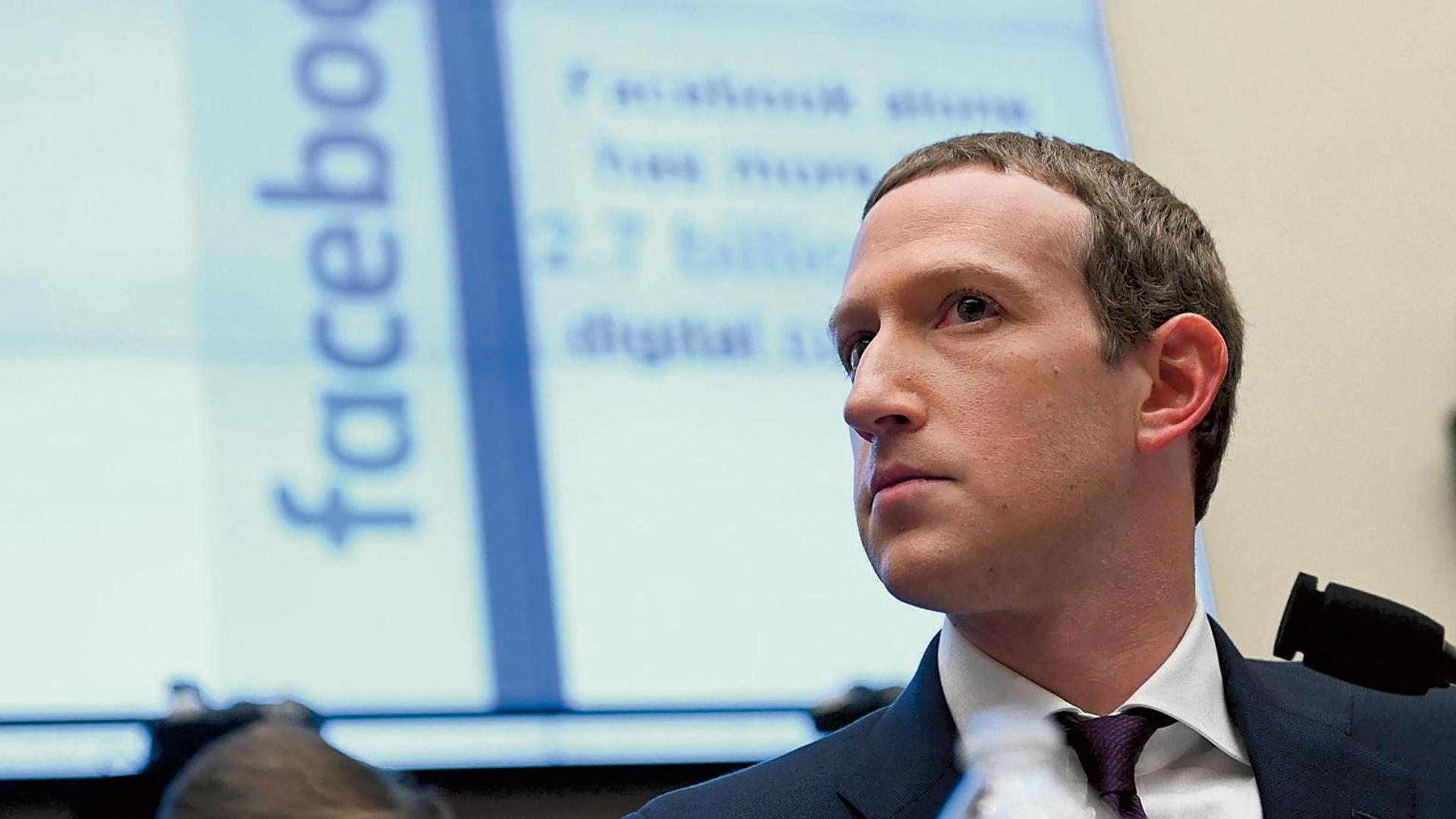 Facebook Privacy Hoax: Why Posting Data Declarations Does Not Work