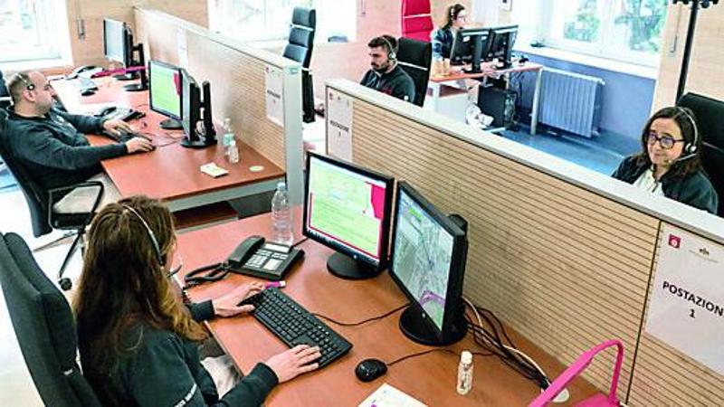 Molesta una donna, il figlio di lei lo picchia: ricoverato in ospedale, è in prognosi riservata