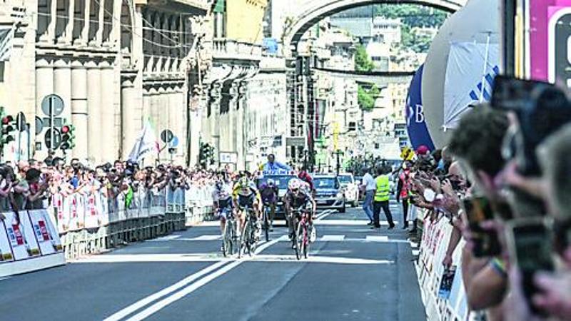 Genova: giro dell’Appennino e fiera di Santa Zita. Tutti i divieti di sabato 25 aprile