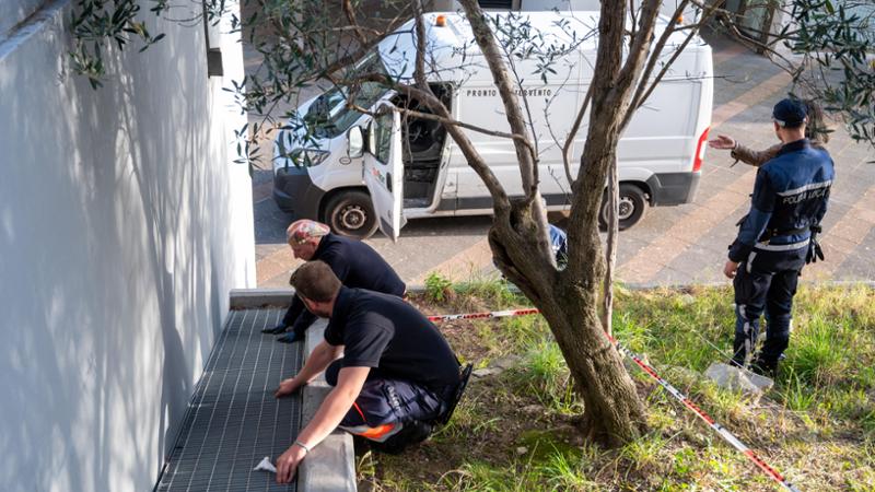 Bimbo precipitato in un’intercapedine, accertamenti in corso: sicurezza nel mirino