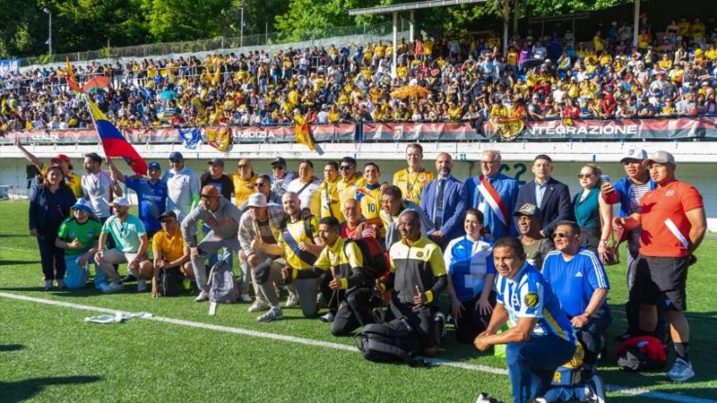 In migliaia a Begato per le Legends dell’Ecuador. Due giorni di festa per gli eroi del calcio di Guayaquil