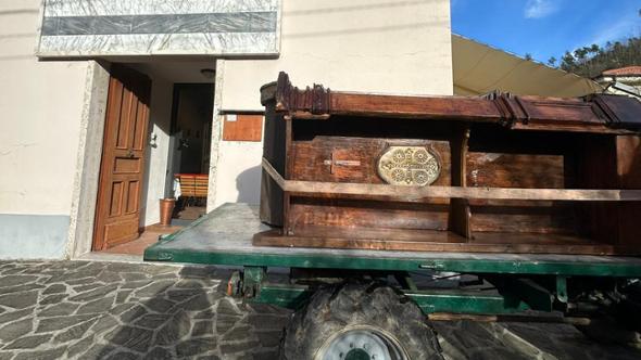 Val Graveglia, il confessionale torna in chiesa: “Il paese lo ha rimesso in piedi”