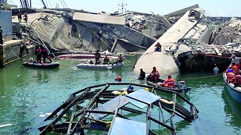 Torre Piloti, sono passati 13 anni dalla notte della tragedia. Genova ricorda le nove vittime