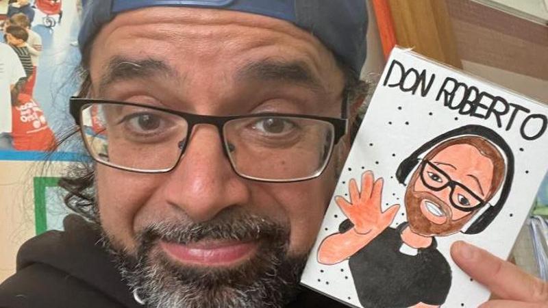 Don Fiscer dalla parrocchia ai social: non è più parroco, ora è responsabile dell’evangelizzazione sul web