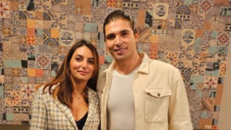 Inventare un lavoro: la campionessa del mondo Camilla e Lorenzo insegnano l’arte del pesto. “Gli americani impazziscono”