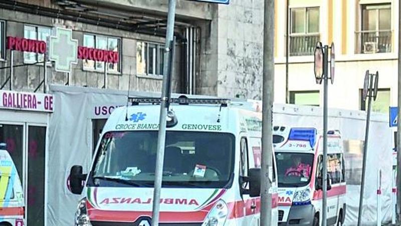 “Gli attacchi al Galliera a favore del San Martino penalizzano i malati”