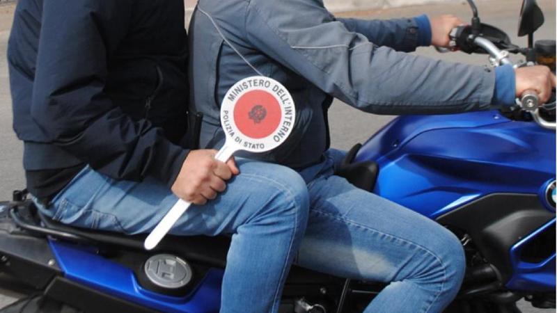 Genova: 14 arresti per droga e armi, 23 denunciati. Maxi operazione della polizia