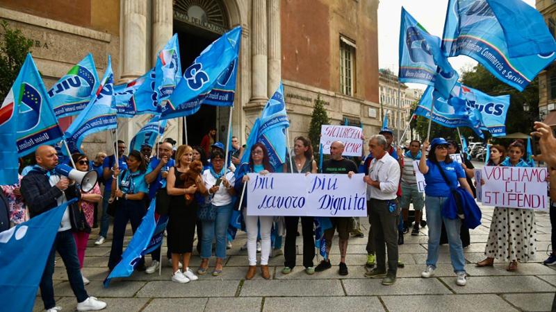 Crisi della coop San Carlo, l’appello dei lavoratori: “Problema sociale, la prefetta intervenga”