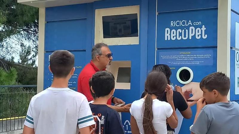 Ecocompattatore RecoPet al Cep: al Circolo Pianacci un nuovo punto per il riciclo