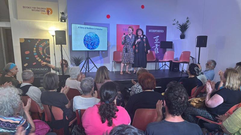 Il teatro come cura per bambini e donne palestinesi, a Genova la testimonianza della direttrice teatrale Marina Barham