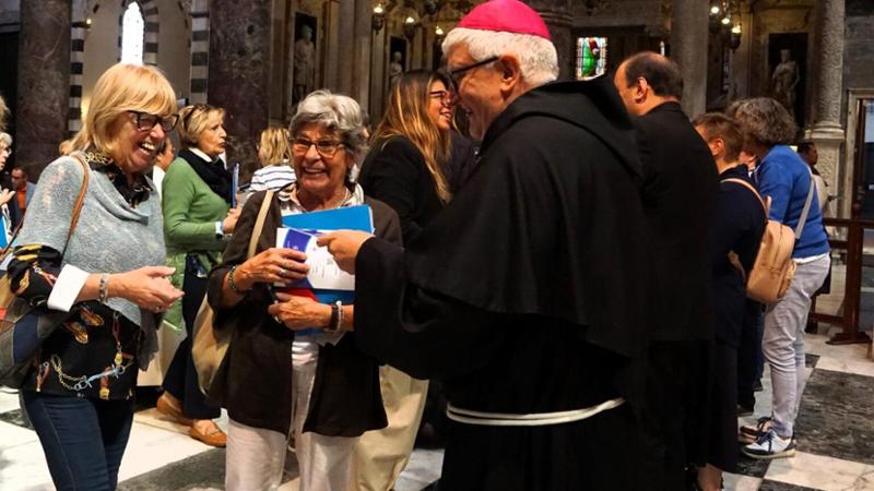 Sacramenti, svolta sulle cerimonie: “Comunione e Cresima insieme”